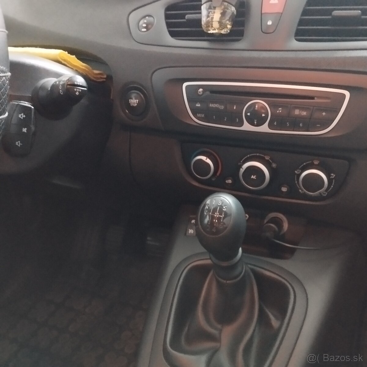 Renault Scenic - 11