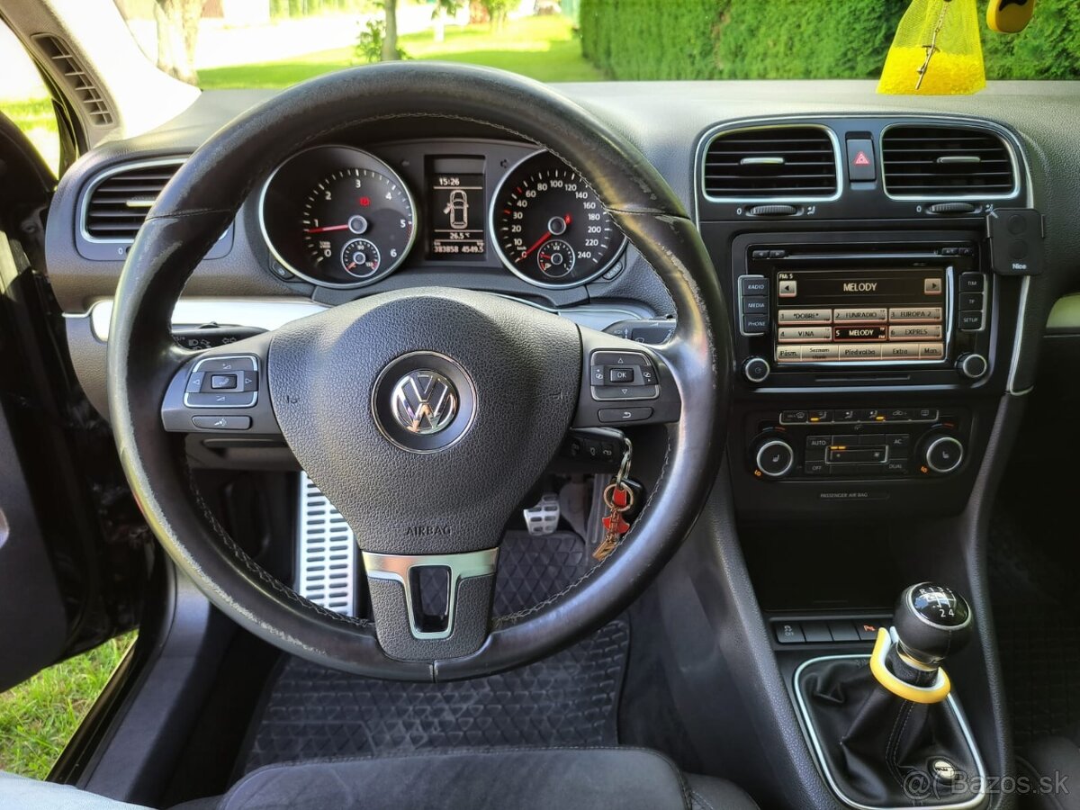 Volkswagen Golf 6 Variant 1.6 TDI Highline - 11