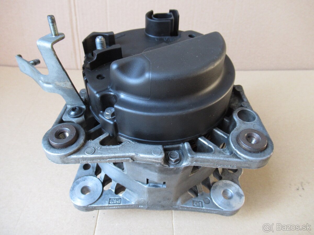 Alternátor 90A Valeo 03D903025J Fabia 1.2, Polo, Ibiza - 11