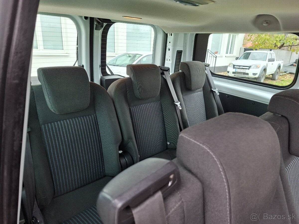 Ford Transit Custom 2,2 D 9 miest - 11