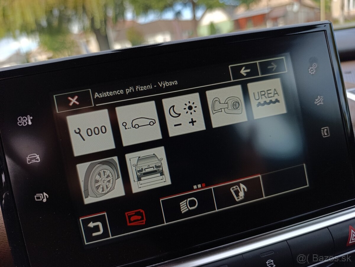 Citroën C4 Cactus 1.2, Biela Perleť, Crossover - 11