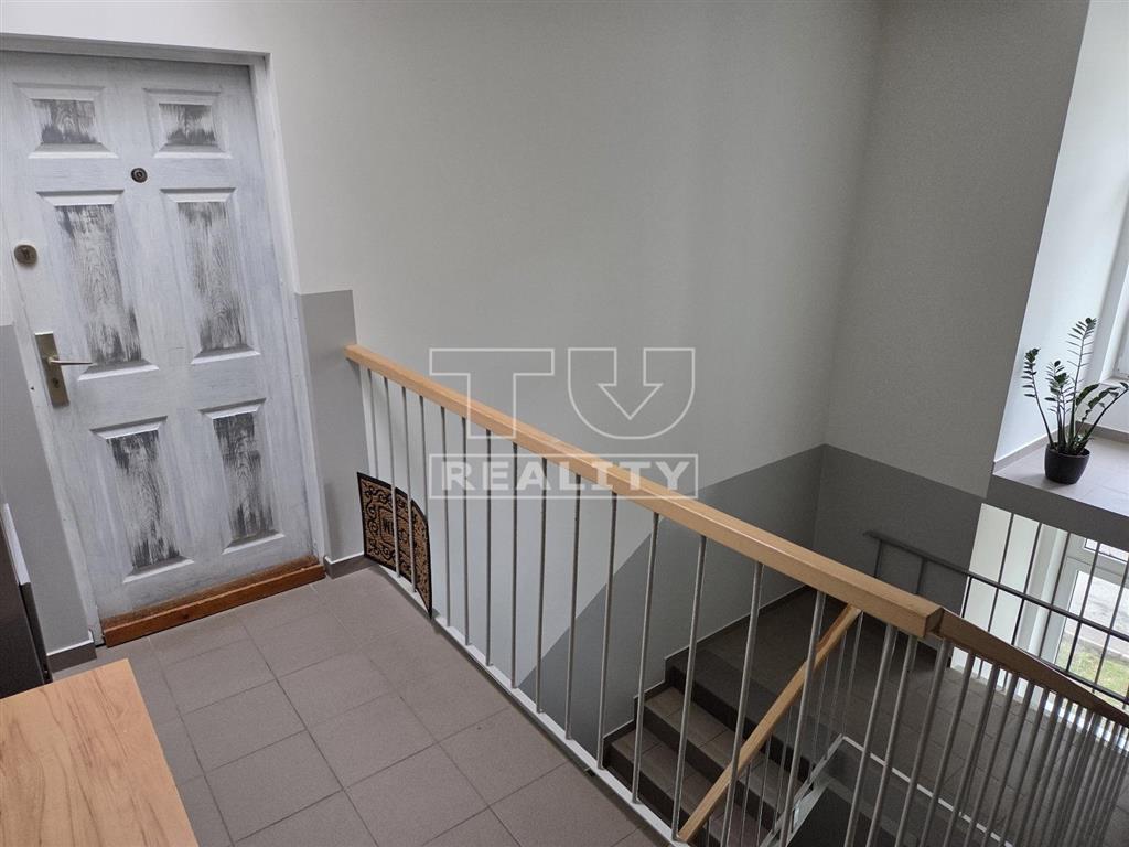 ZNÍŽENÁ CENA
TUreality ponúka na predaj 4 izbový byt.. - 11