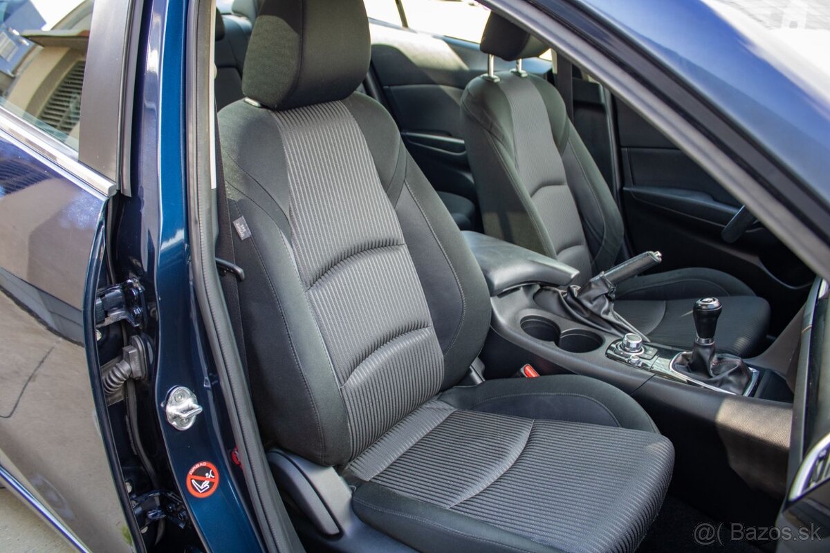Mazda 3 2.0 Skyactiv -G120 Attraction - 11