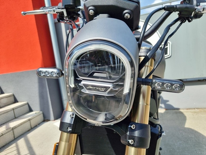 Benelli Leoncino 800 - 11