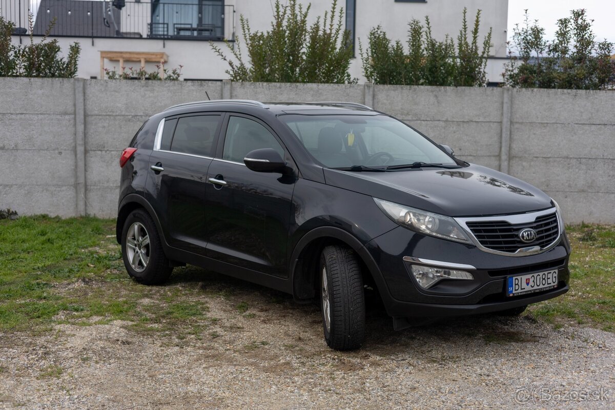 KIA Sportage 1.7 nafta - 11