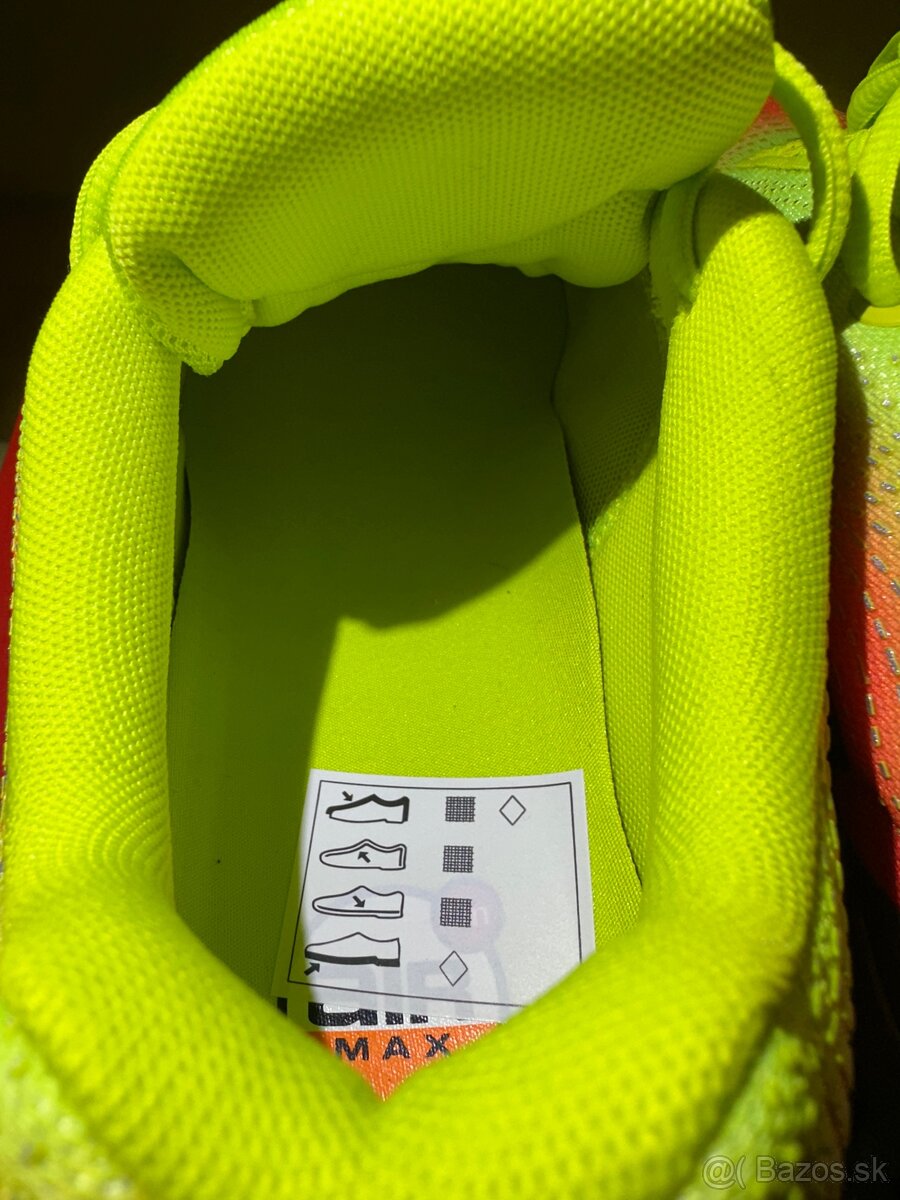 Panske tenisky Nike Air Max DN - 11