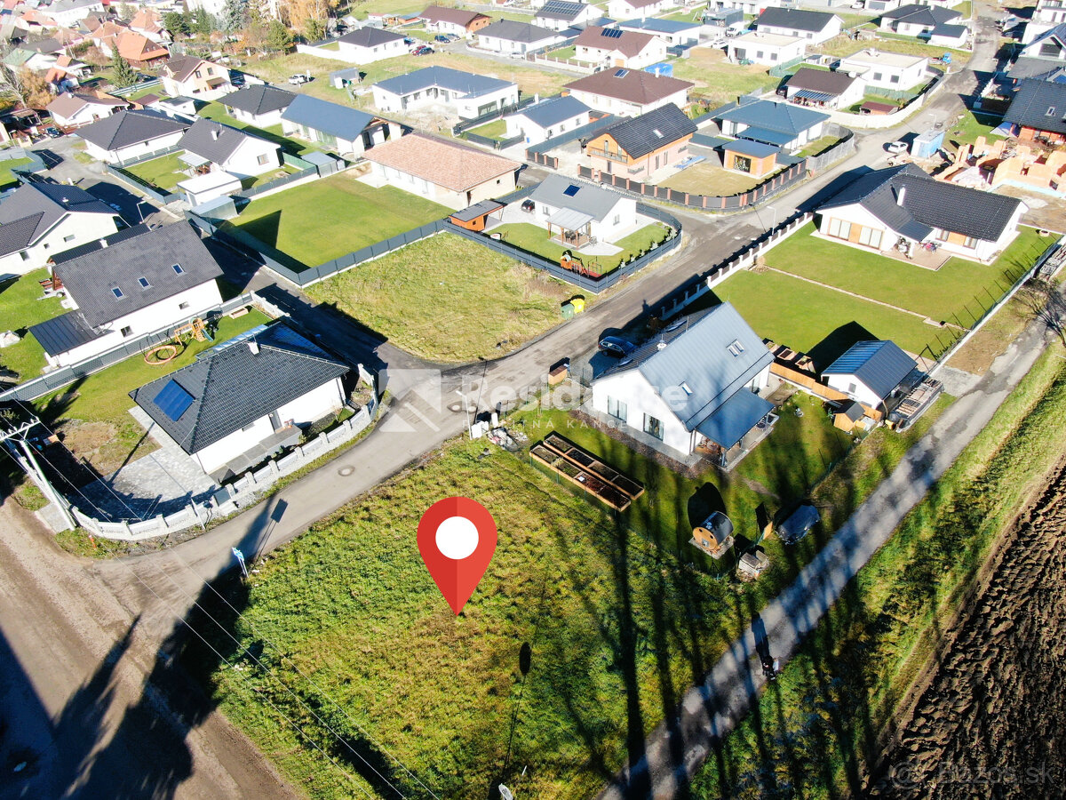 Posledný voľný pozemok v novej časti Závažnej Poruby – Pod P - 11