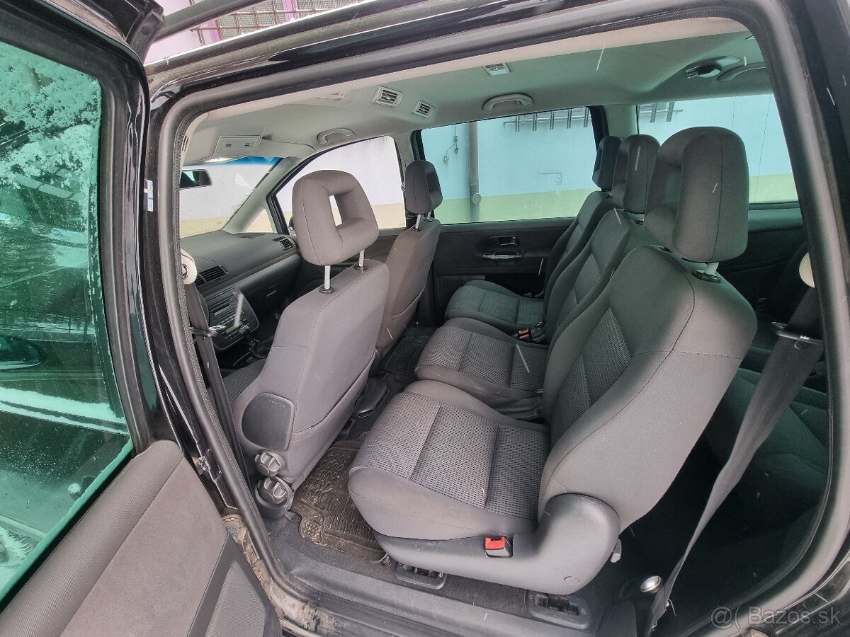 Volkswagen Sharan 1,9 TDI 85KW - 11