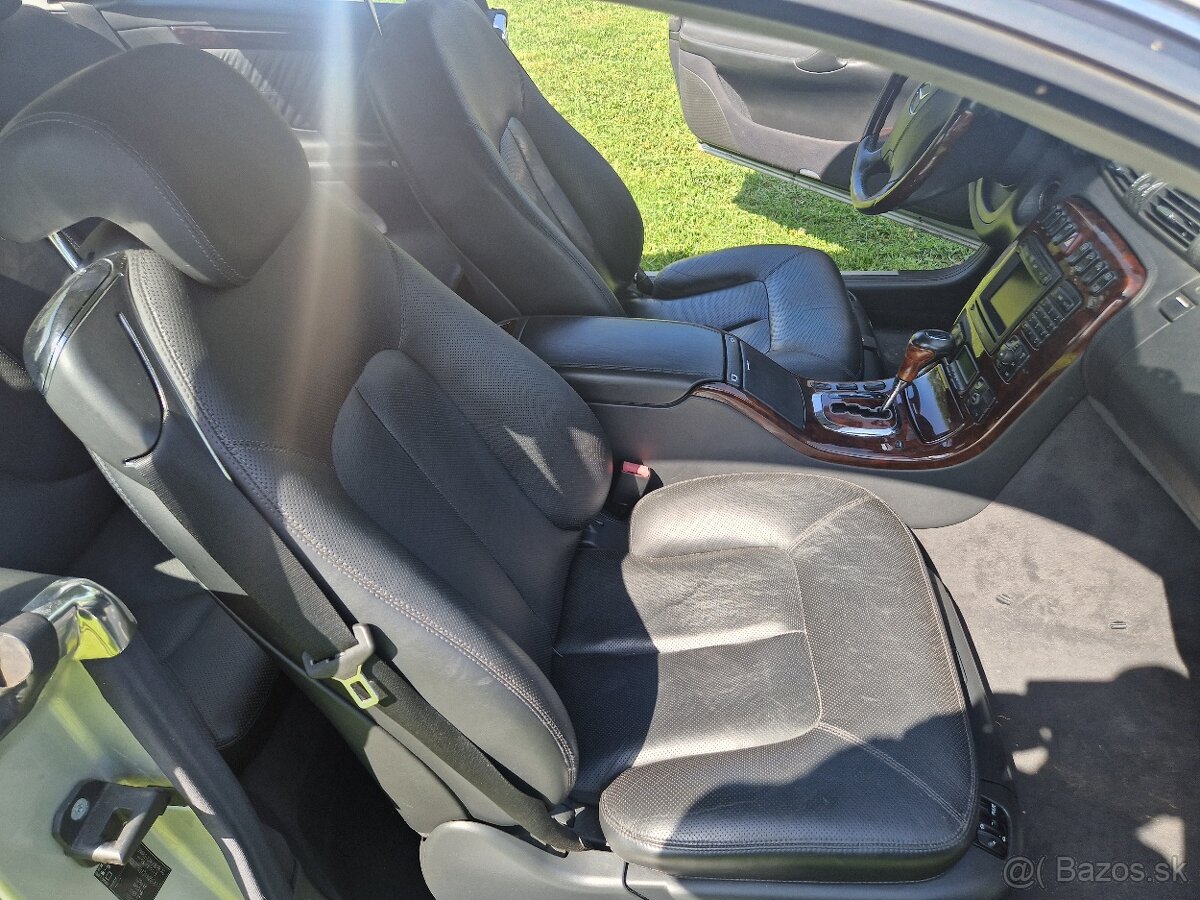 Mercedes Benz CL600 V12 W215 - 11