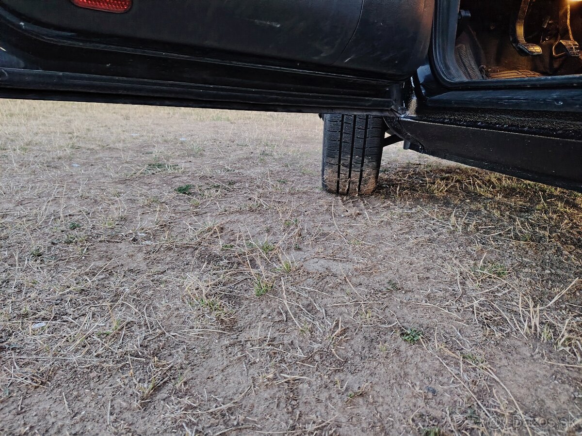 Predám VW Sharan 4x4 1.9 TDi - 11