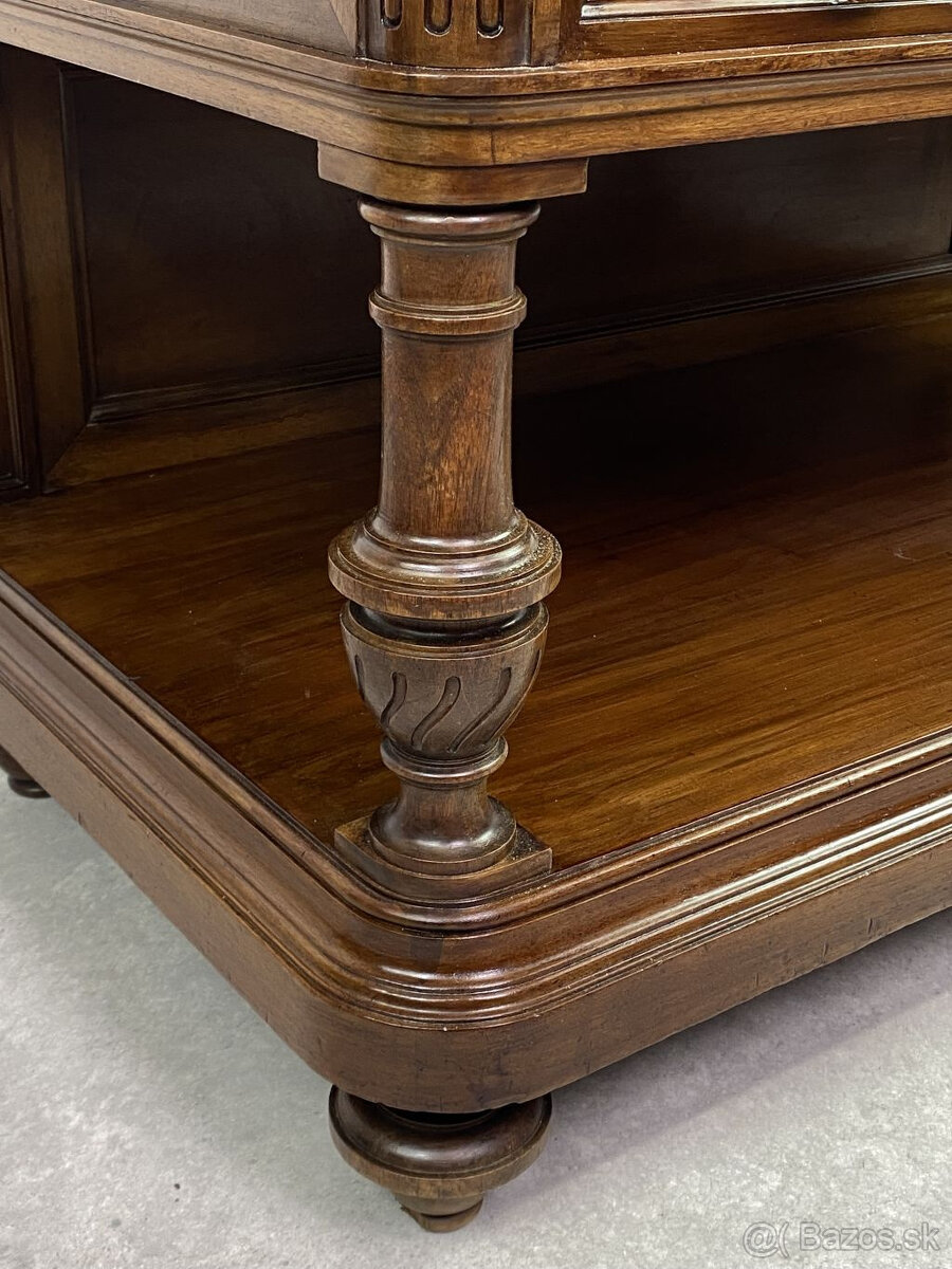 Starožitná komoda s výklopným platom - 11