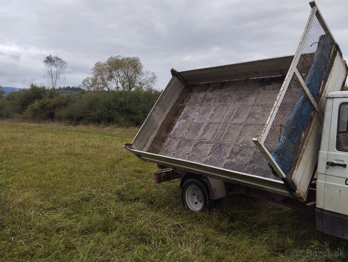 Vyklapac Iveco dailly do 3.5T - 11