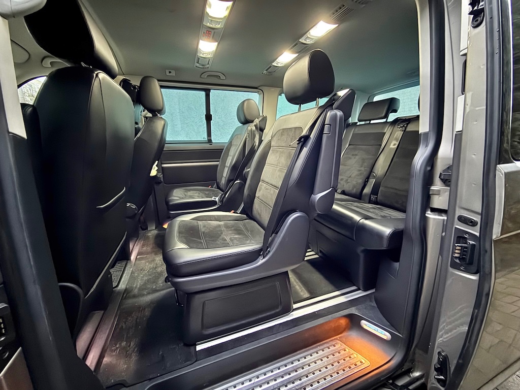 Volkswagen Multivan 2.0 TDI Highline 4M DSG 150kW A7 - 11