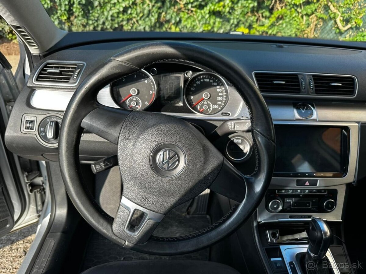 Volkswagen Passat B7 2.0TDI - 11