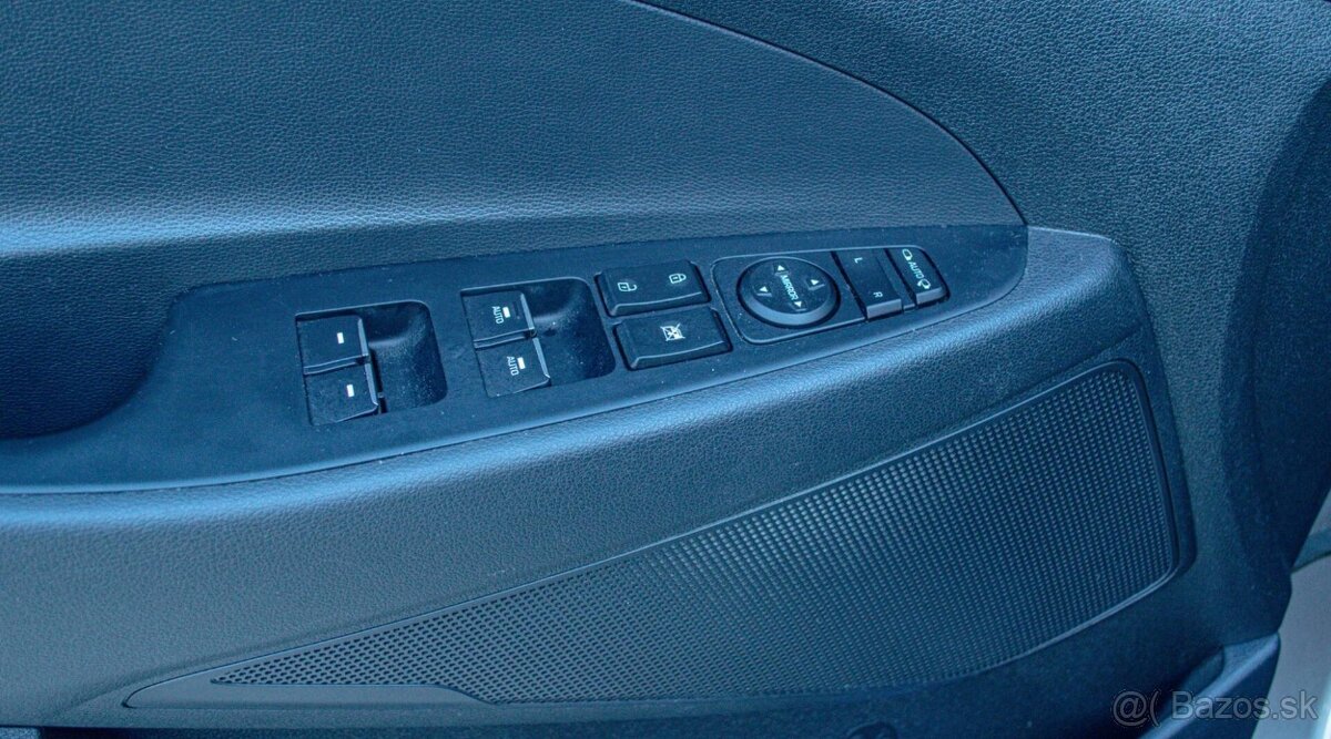 Hyundai Tucson 1.6 CRDi 136 Style 4x4 - 11