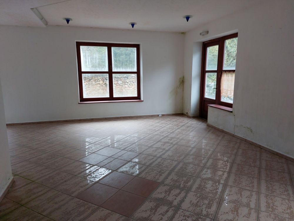 Hotel, Dobšinská ľadová jaskyňa - 11