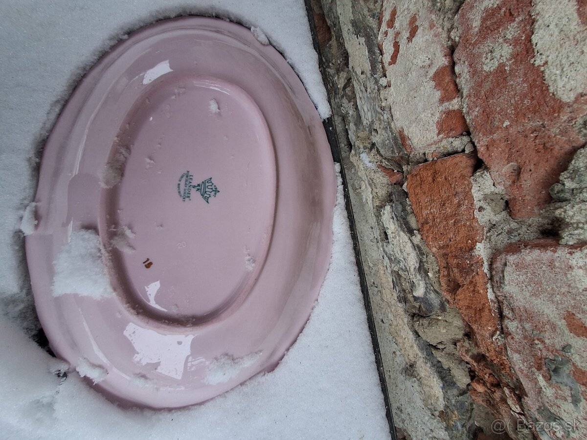 Taniere; poháre; kafe sety - 11