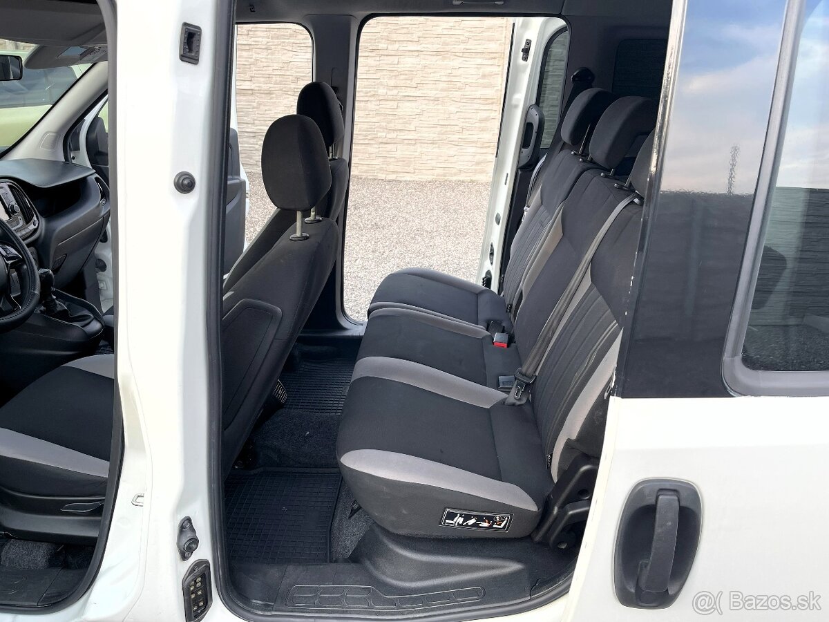 FIAT DOBLÓ PANORAMA 1.6 MULTIJET 105 LOUNGE SR - 11