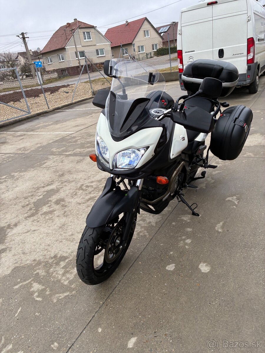 Suzuki DL 650 V strom - 11