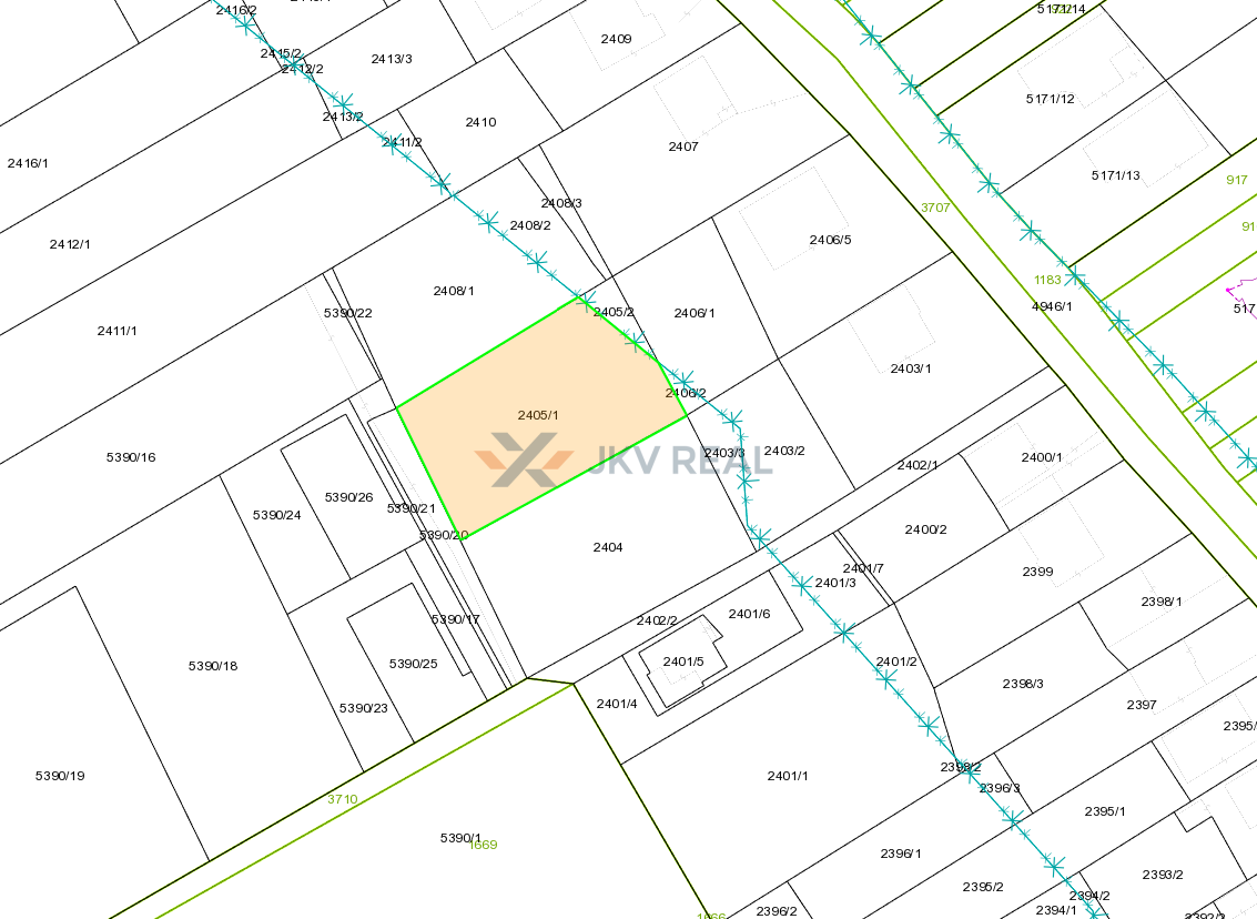 Na predaj pozemok o rozlohe 1 449 m² so záhradou a studňou v - 11