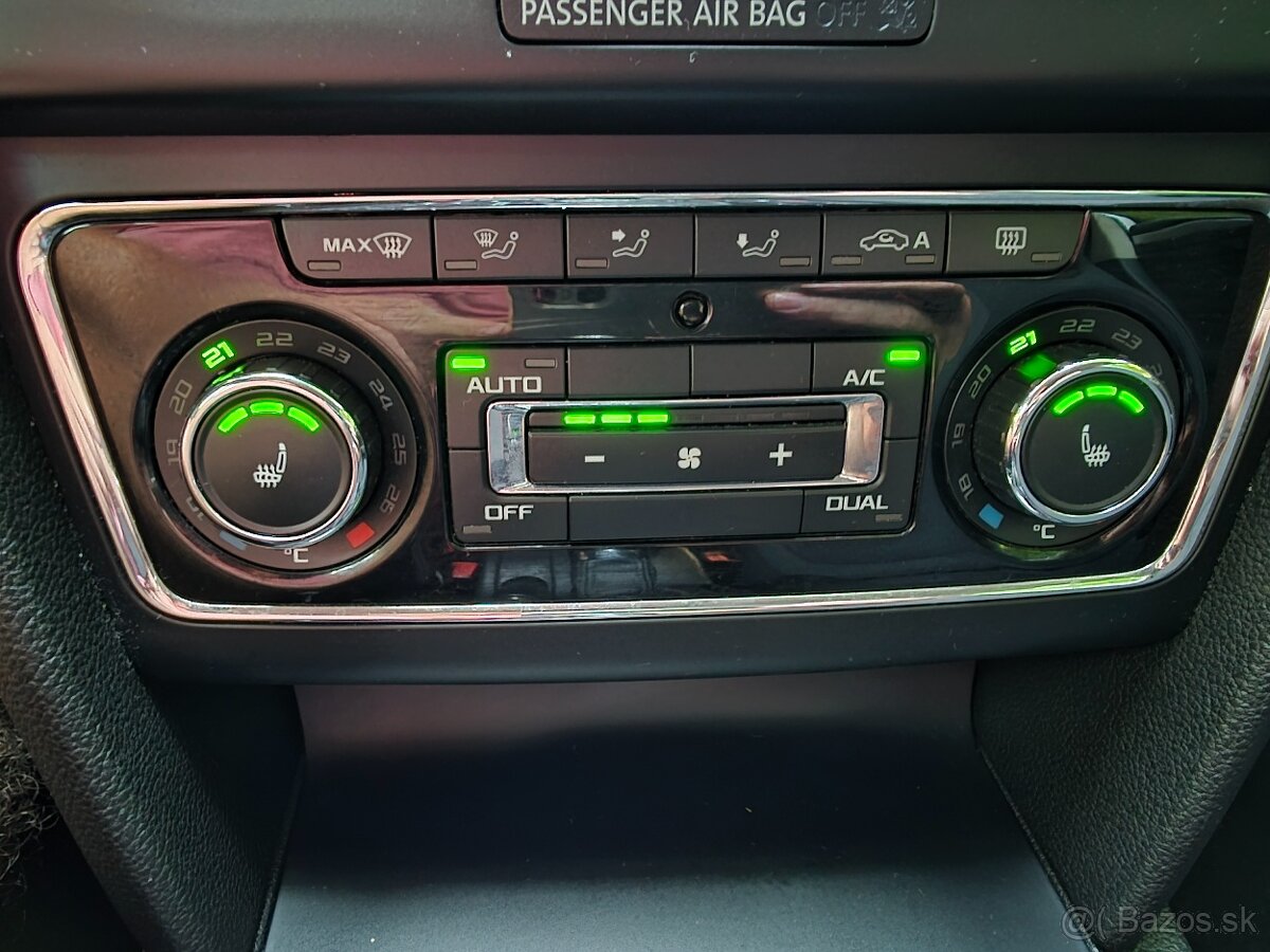 ŠKODA SUPERB COMBI II 2.0 TDI DSG 125KW 12/2014 - 11