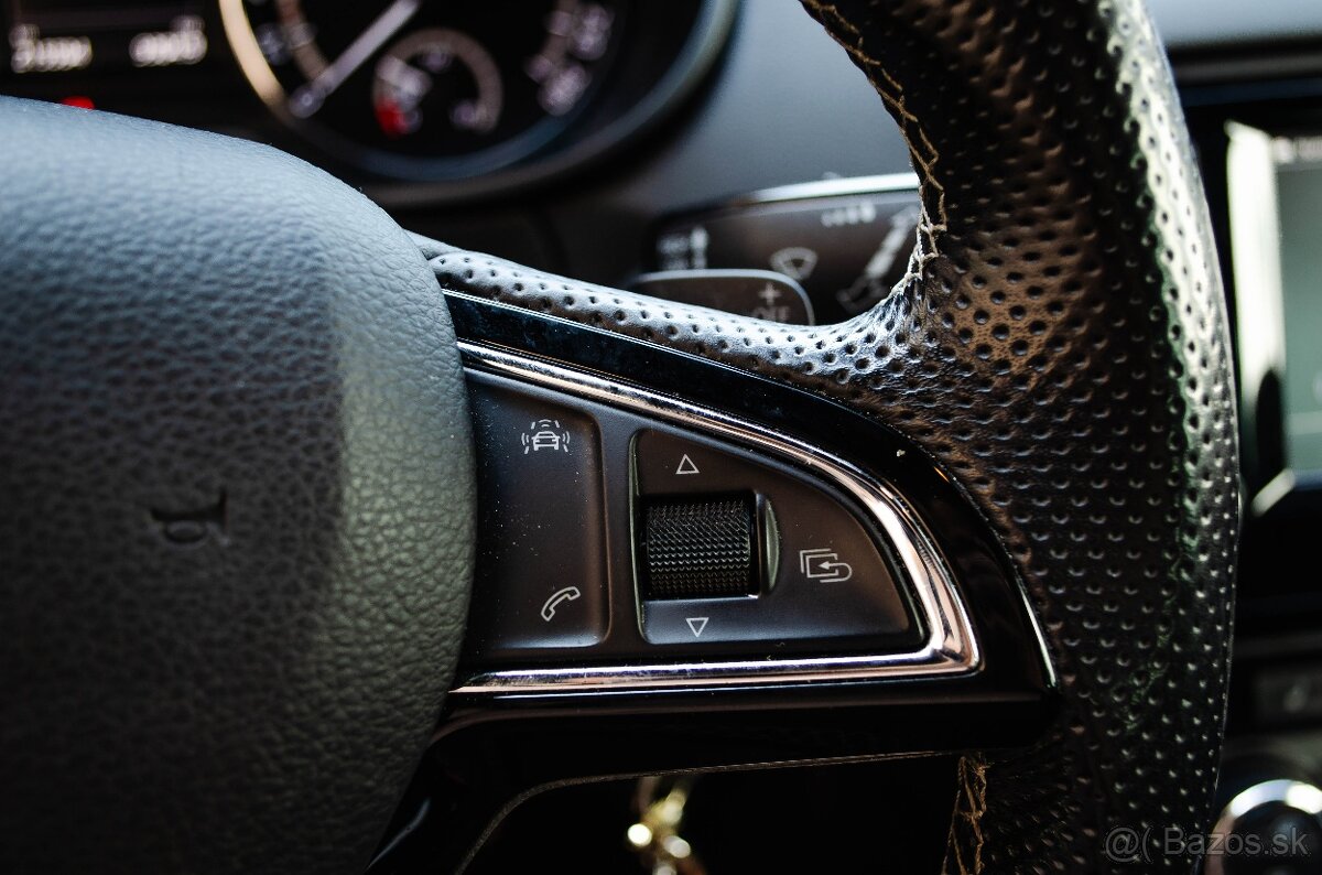 Škoda Octavia 3 RS 2.0 TDI CR DPF DSG - 11