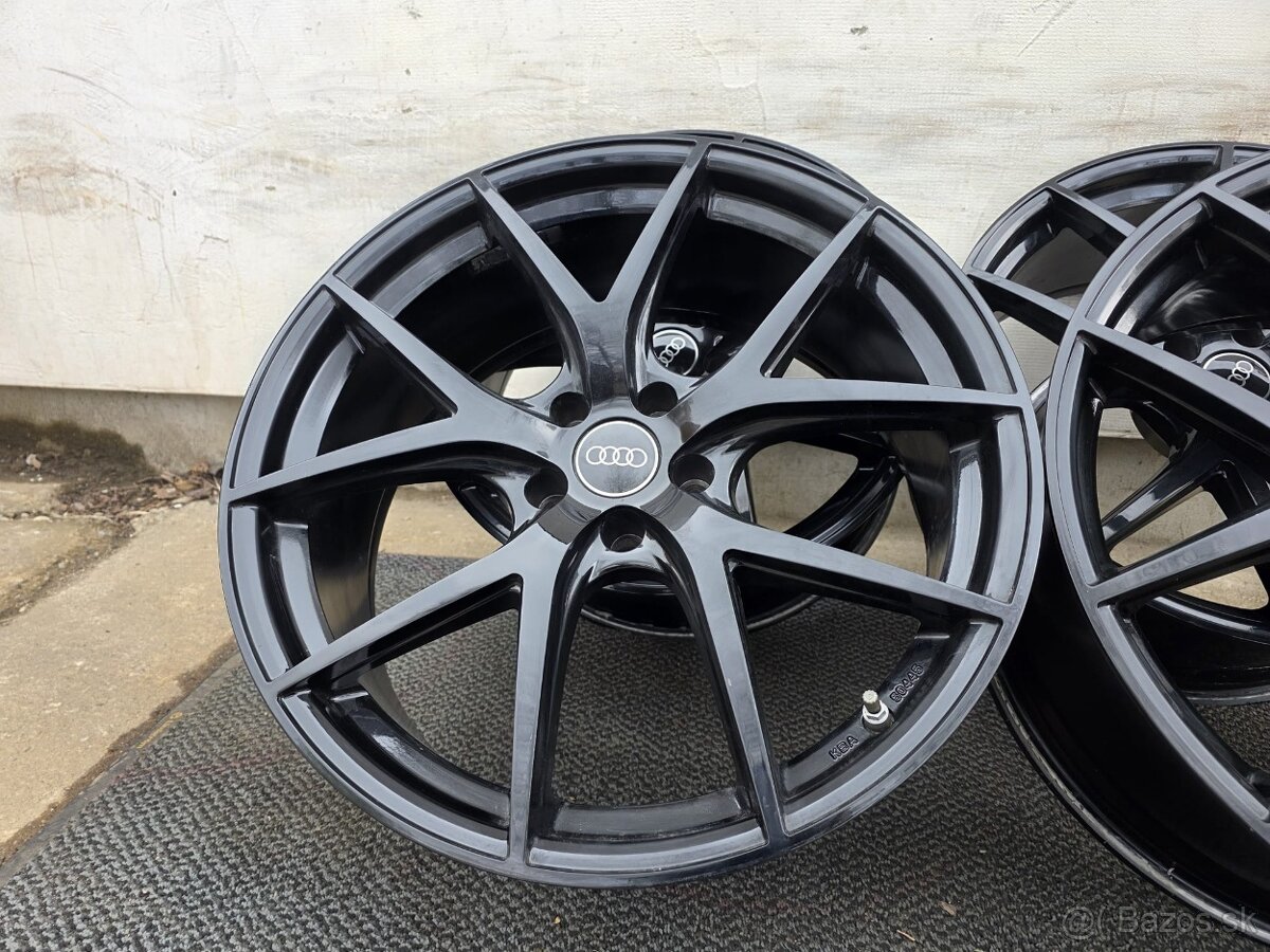 PLATIN-BLACK COLOR 5X112 R20 - 11