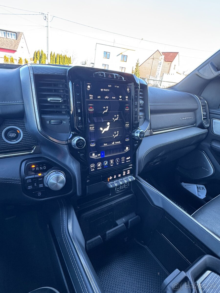 Dodge Ram, LIMITED, 2020, nehavarovaný - 11