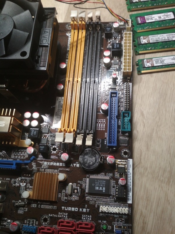 Retro PC / Náhradný počítač - 11