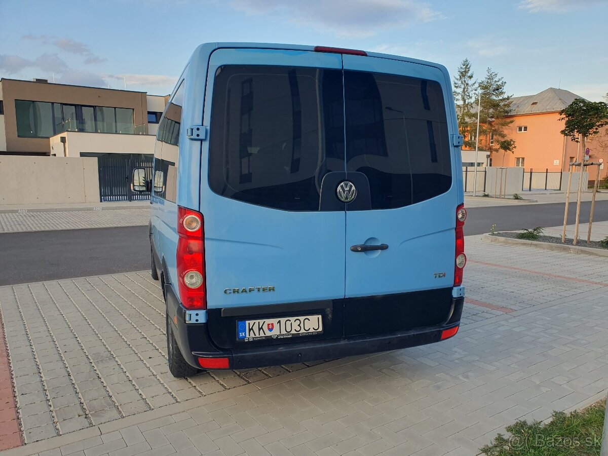 Volkswagen Crafter 2.5 TDI 9-miestny - 11