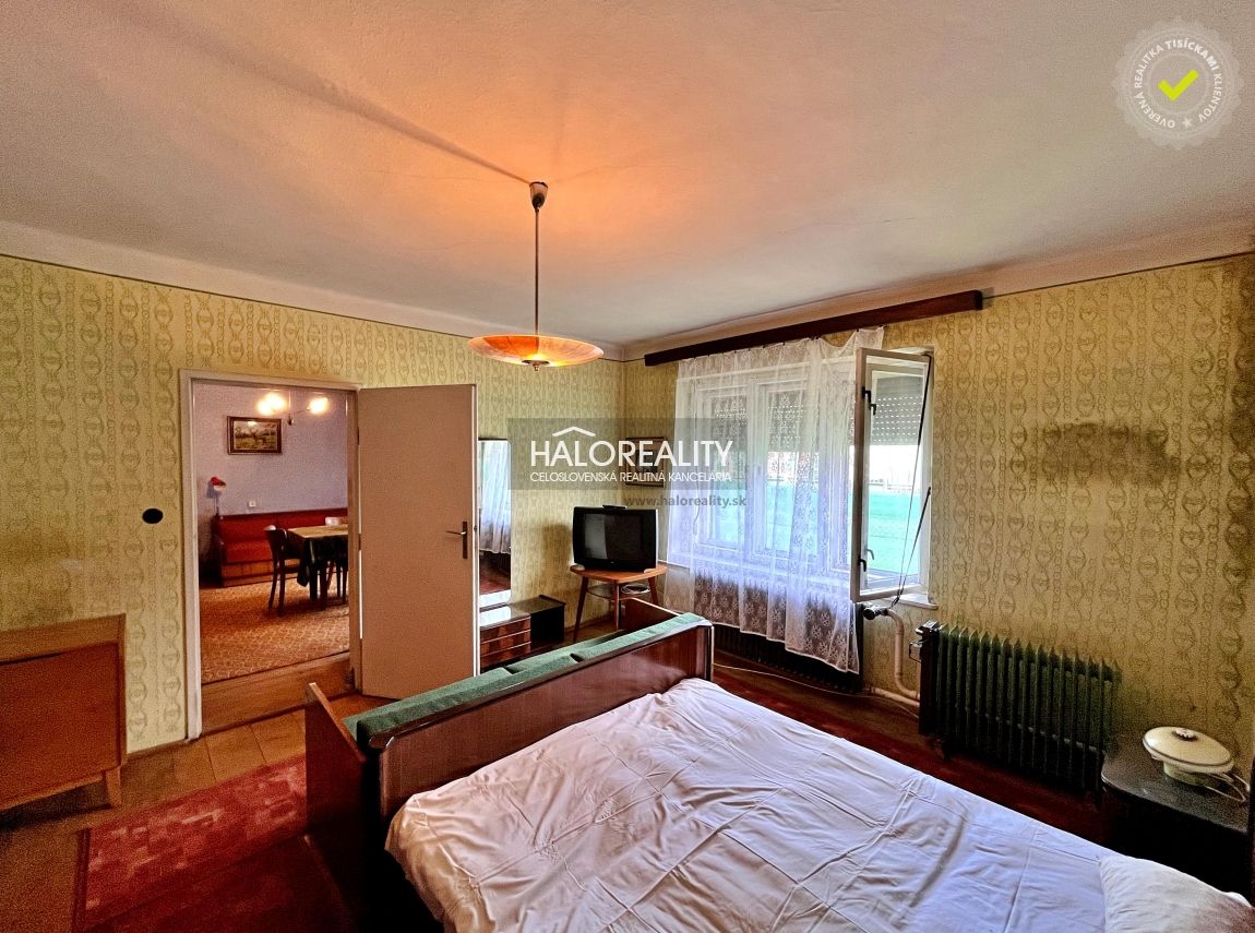 HALO reality - Predaj, rodinný dom Levice, vhodný aj ako inv - 11