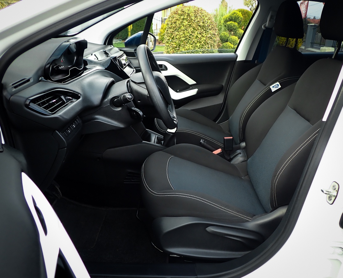 PEUGEOT 208 1.0 benzin ACTIVE LIKE - 98tis km-2016 -5 dver - 11