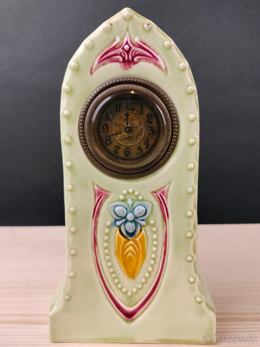 Staré a starožitné predmety - 11