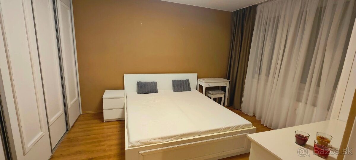 Realitný kancelária REALADR s.r.o. - 11