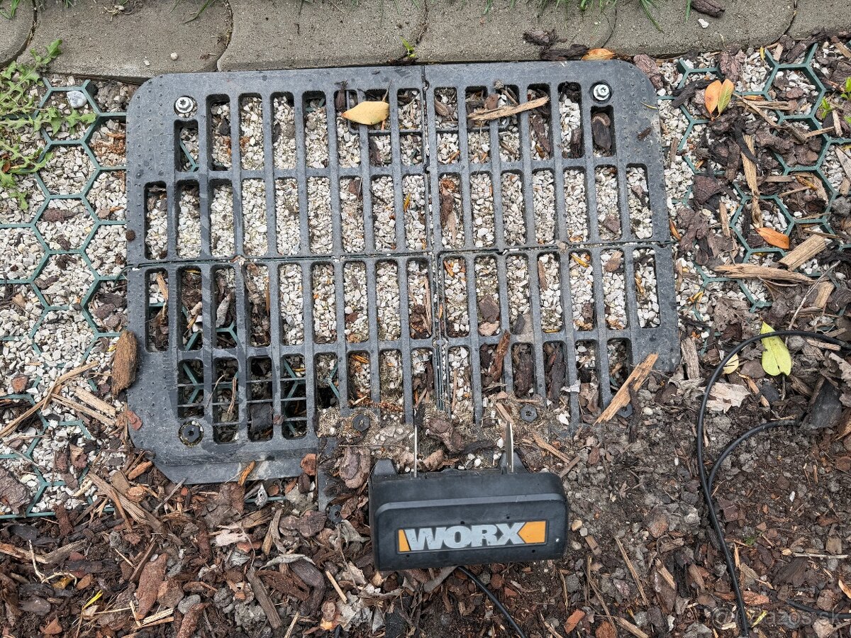 Robotická kosačka Worx Landroid M500 WR141E - 11