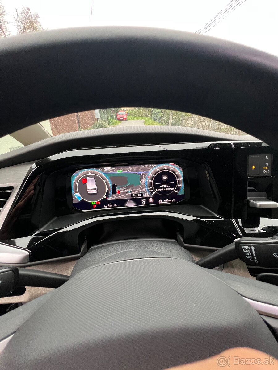 VOLKSWAGEN T7 Multivan Style Long 2,0tsi - 11