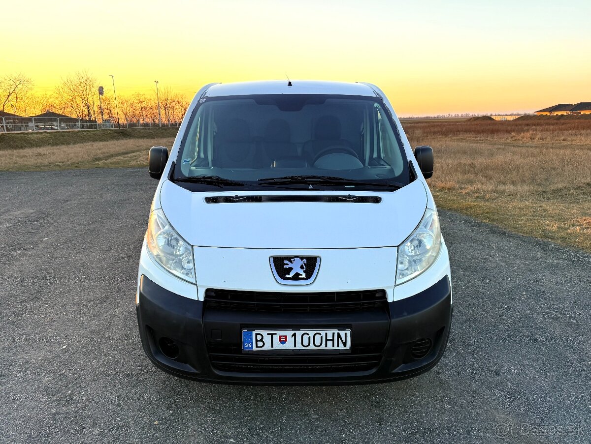 Peugeot Expert 1.6L L4 DOHC 16V - 11