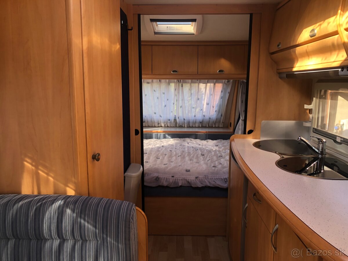 Karavan Hobby 440 De Luxe Predstan , Nosič B , - 11