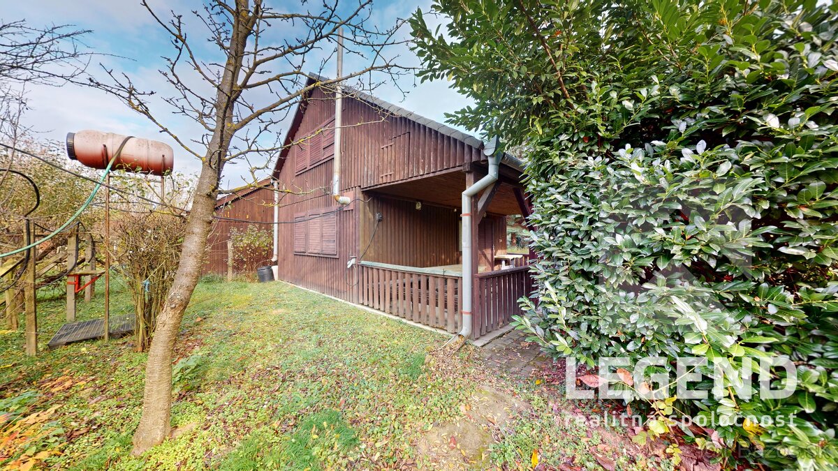 Rekreačná chata v Nesvadoch časť sady Hamušad, pozemok 310 m - 11