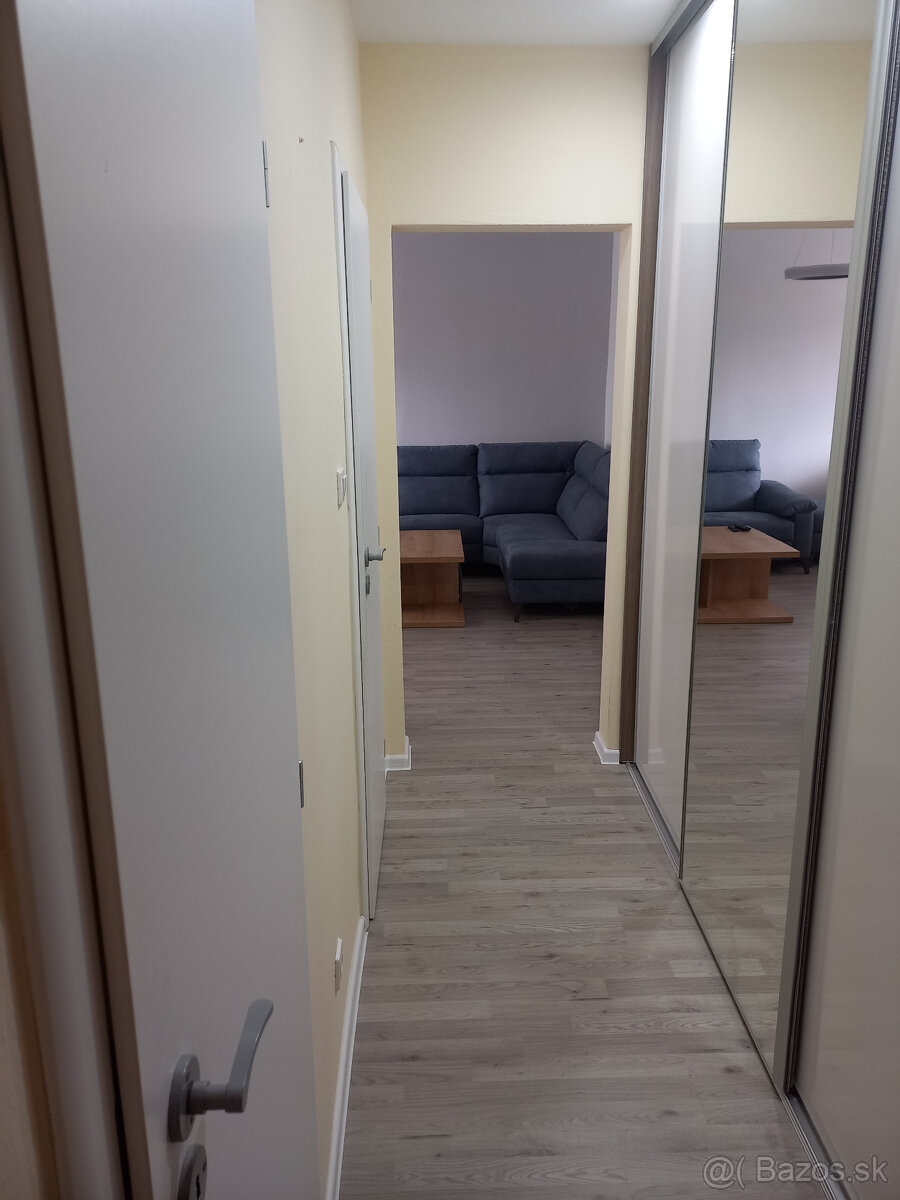 3 izbovy byt SNP PB - 11