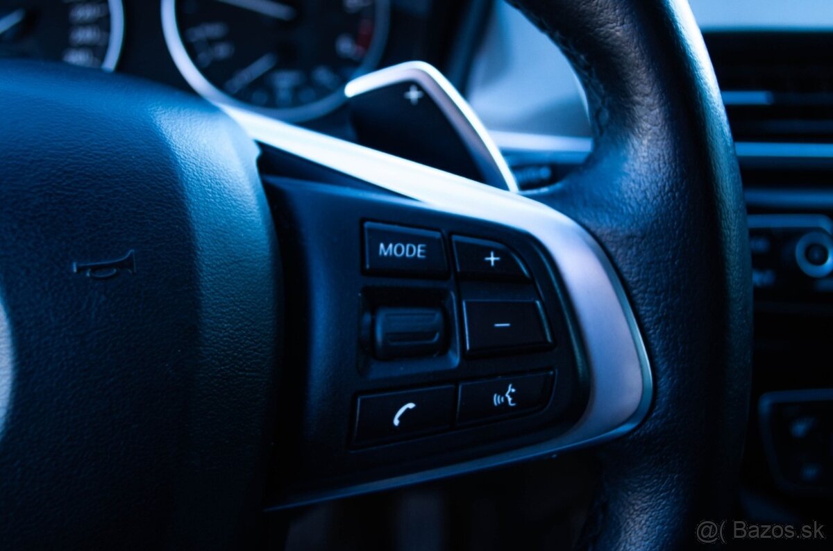 BMW X1 sDrive 18d Advantage A/T - 11