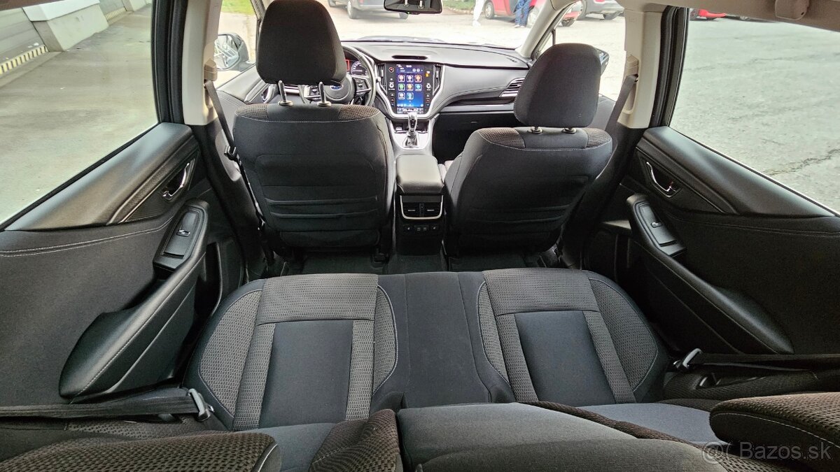 Subaru Outback 2.5i ES Touring AWD Lineartronic- Rezervované - 11