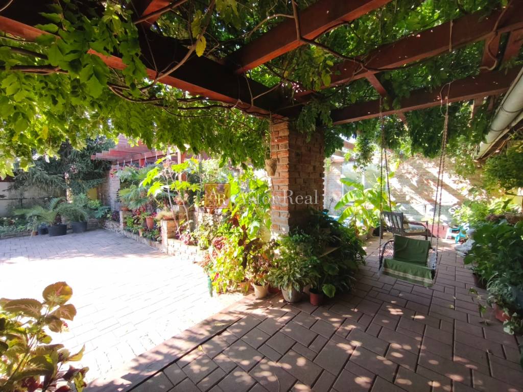 RANČ s haciendou, stajňami, 16.000m2 v blízkosti Lučenca - 11