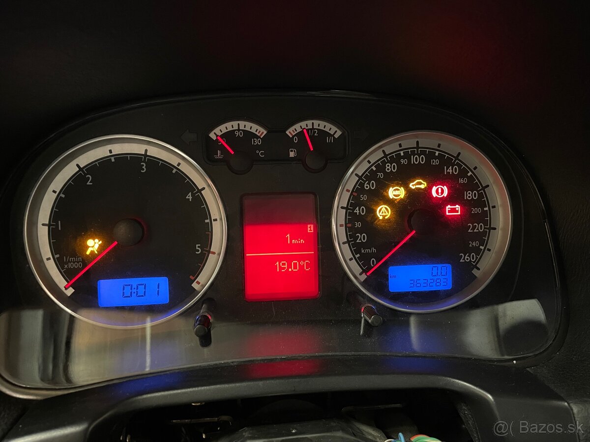 Rozpredám golf 4 - 11