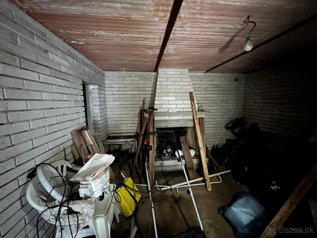 Predám chatku so záhradou - 11