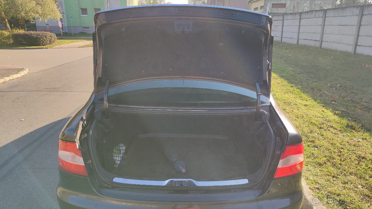 Škoda Superb 2.0 TDI PD Elegance 103kW140HP - 11