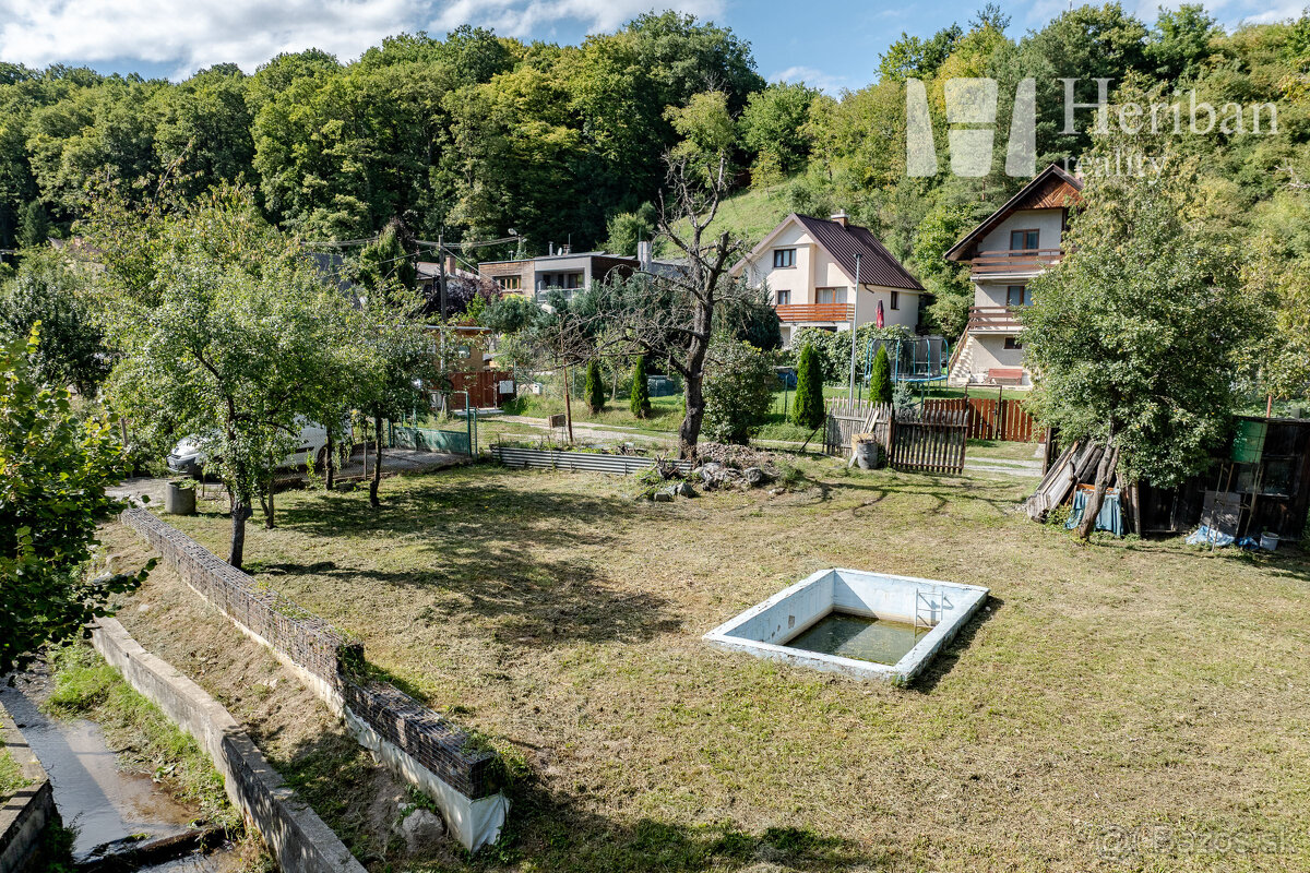 pozemok na výstavbu RD / chaty, 932m2,obec Sokol-časť Uhrinč - 11