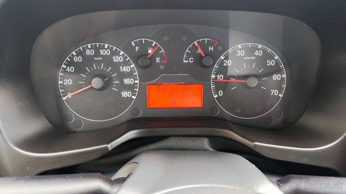 FIAT Fiorino - Qubo 1.4 benzín - 11