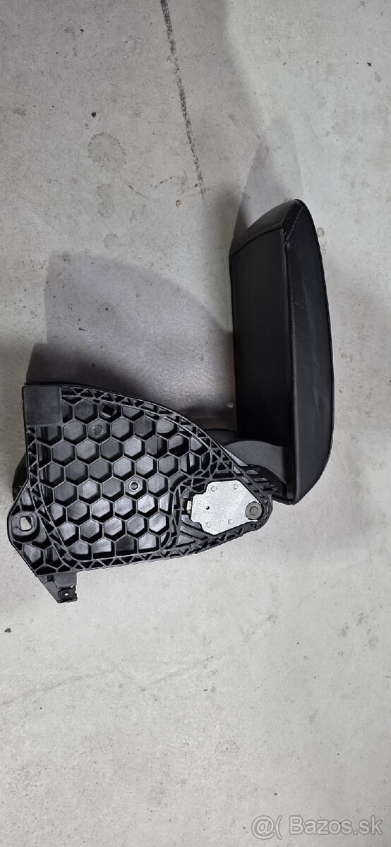 Škoda Superb 2 combi kožené sedačky + tapacire - 11