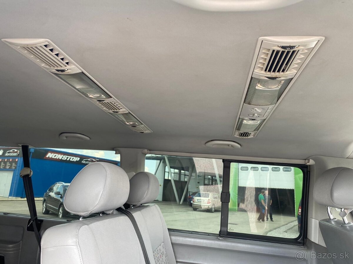 Volkswagen Caravelle long - 11